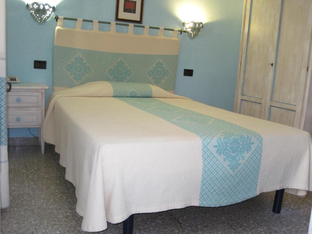 Hotel Moderno Santa Teresa Gallura Room photo